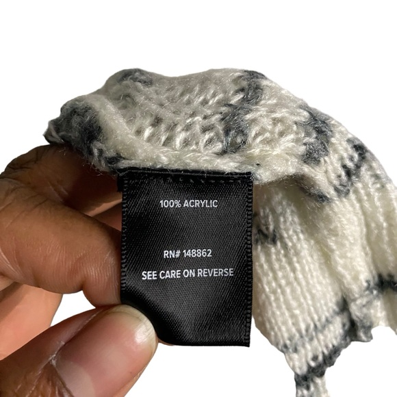 Torrid Women's Soft and Cozy Knit Turtleneck - Picture 6 of 8